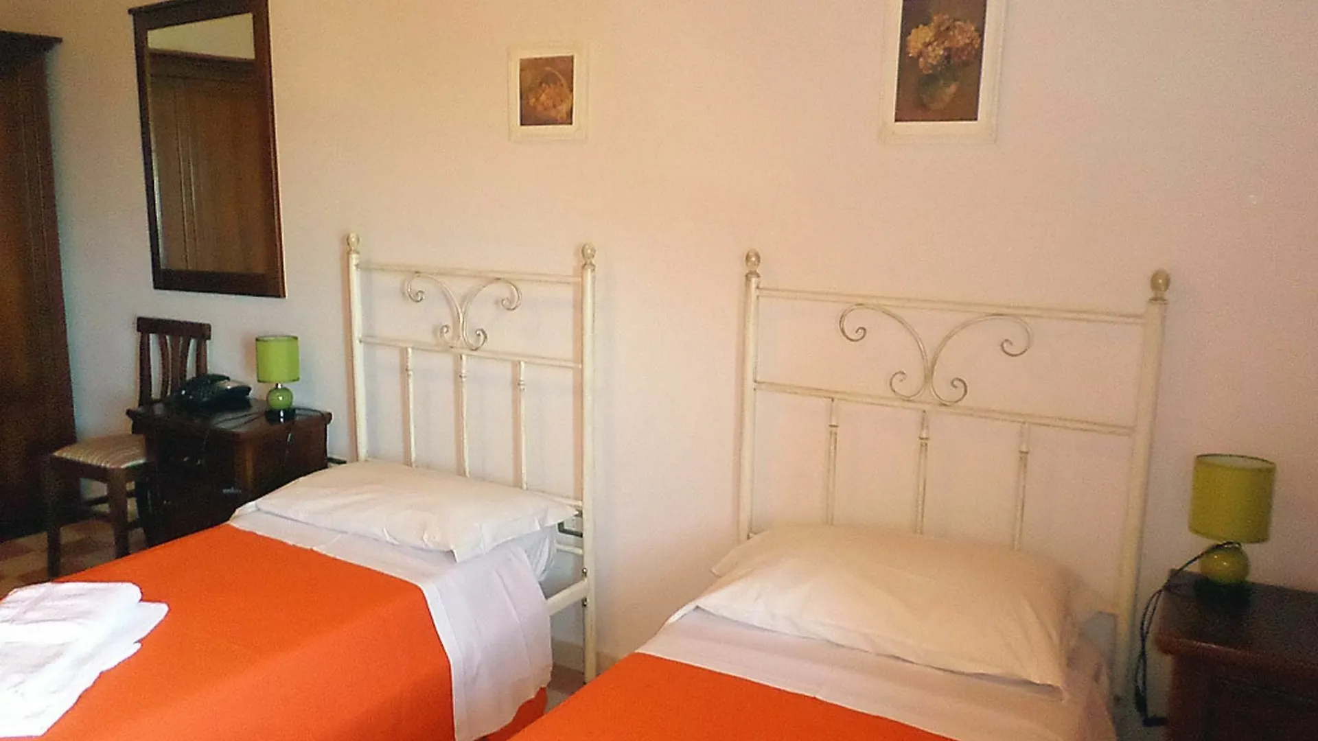 בית הארחה אלגהרו Villa Maria Pia