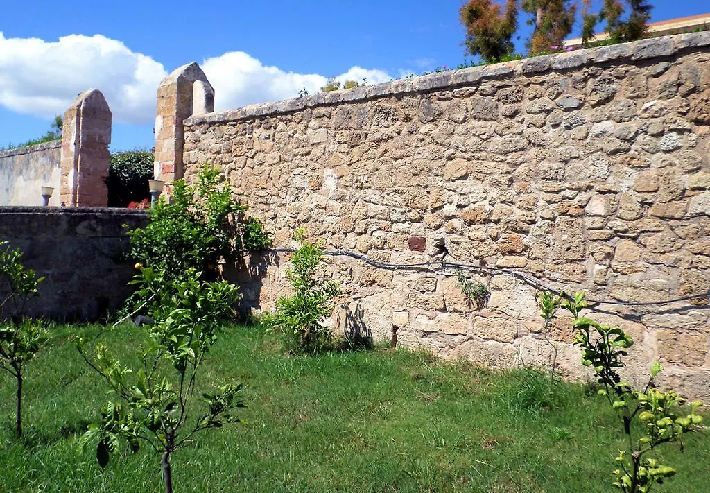 Villa Maria Pia Alghero 2*,  Italië